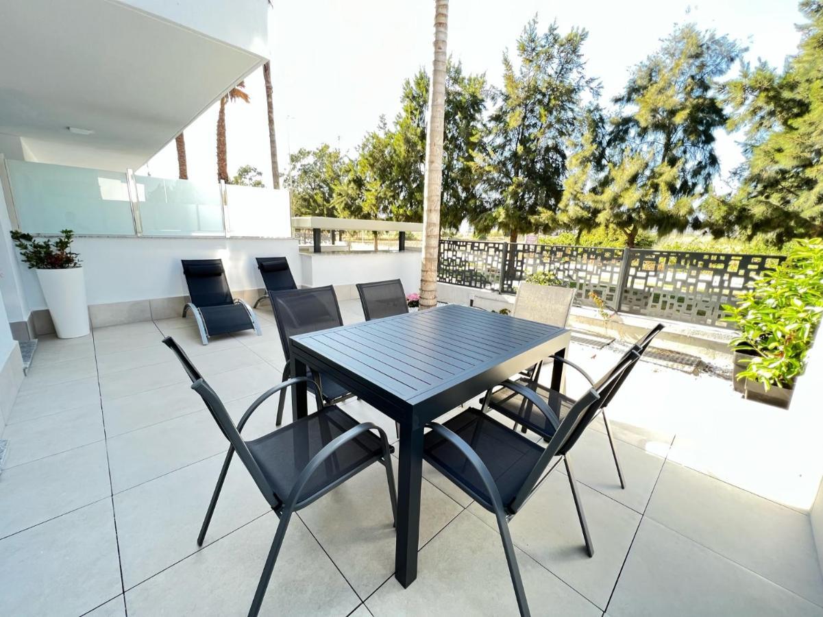 Pushe Playa Granada Beach & Golf 15 Ella Dış mekan fotoğraf